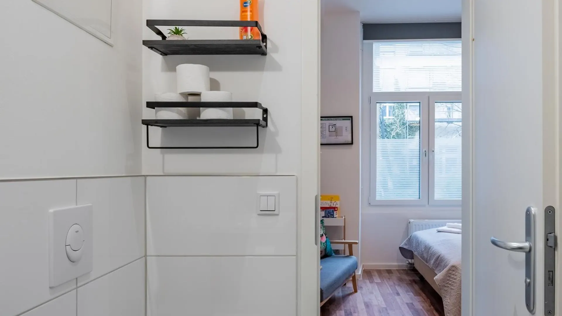 Central 2 Bedroom Flat In Trendy Area / Self Check-In Βερολίνο Διαμέρισμα
